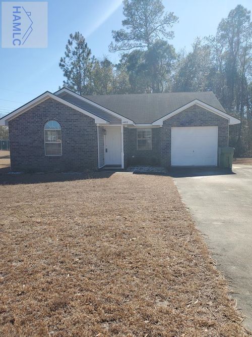 1402 Desert Storm Dr, Hinesville, GA, 31313-9180 | Card Image