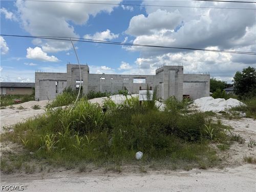 1121/1123 Harold Avenue S, LEHIGH ACRES, FL, 33973 | Card Image
