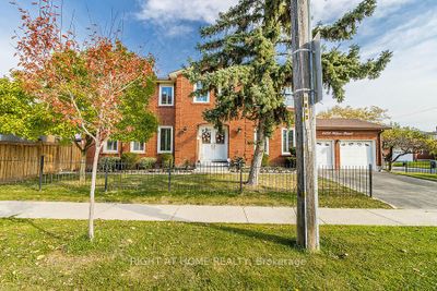 4055 Wilcox Rd, House other with 4 bedrooms, 3 bathrooms and 4 parking in Mississauga ON | Image 1