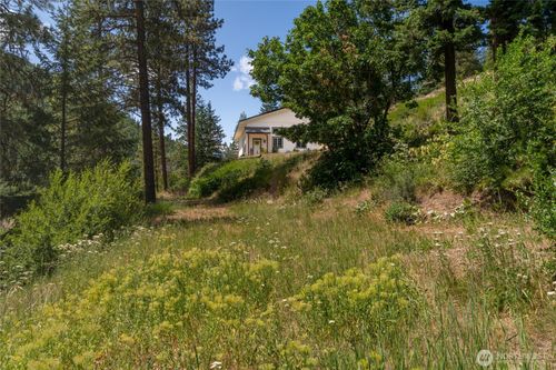 10642 Merry Canyon Rd, Leavenworth, WA, 98826-9556 | Card Image