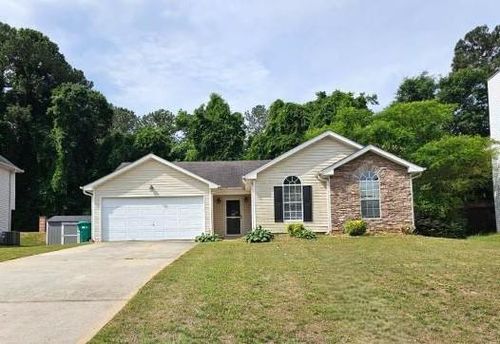 1443 Pebble Ridge Ln, Hampton, GA, 30228-6118 | Card Image