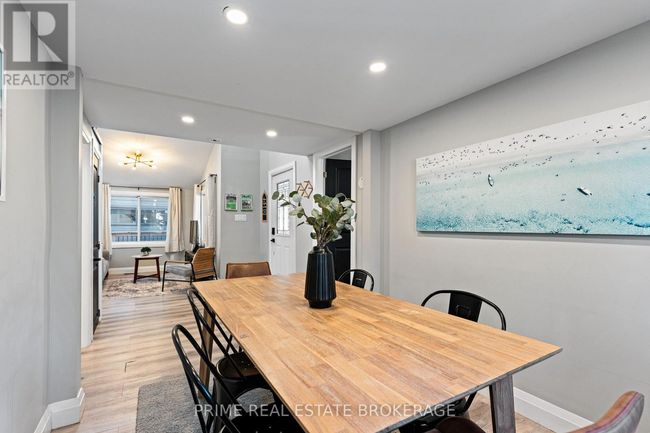 14 Warwick Ave, House other with 3 bedrooms, 2 bathrooms and 3 parking in Grand Bend ON | Image 14