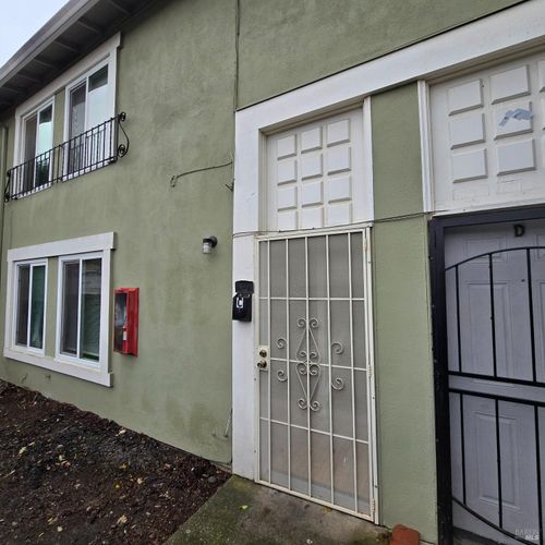 c-1407 Callen St, Vacaville, CA, 95688 | Card Image