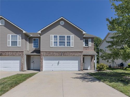3125 Nw Gateway Dr, Blue Springs, MO, 64015-6437 | Card Image