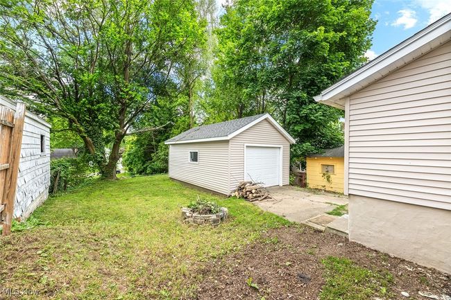 725 Saint Clair Ave, House other with 2 bedrooms, 1 bathrooms and null parking in Barberton OH | Image 33