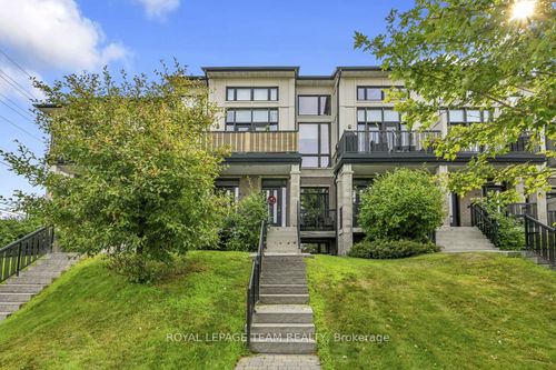 604 Brian Good Ave, Manotick, ON, K4M0G7 | Card Image