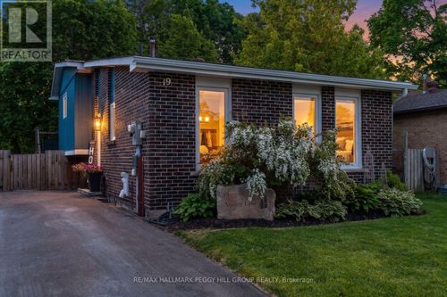 19 Austen Lane, Barrie, ON, L4N4V4 | Card Image