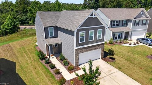 5141 Reedy Creek Farm Circle, Greensboro, NC, 27405 | Card Image