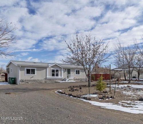 3810 Amber St, Silver Springs, NV, 89429-9328 | Card Image