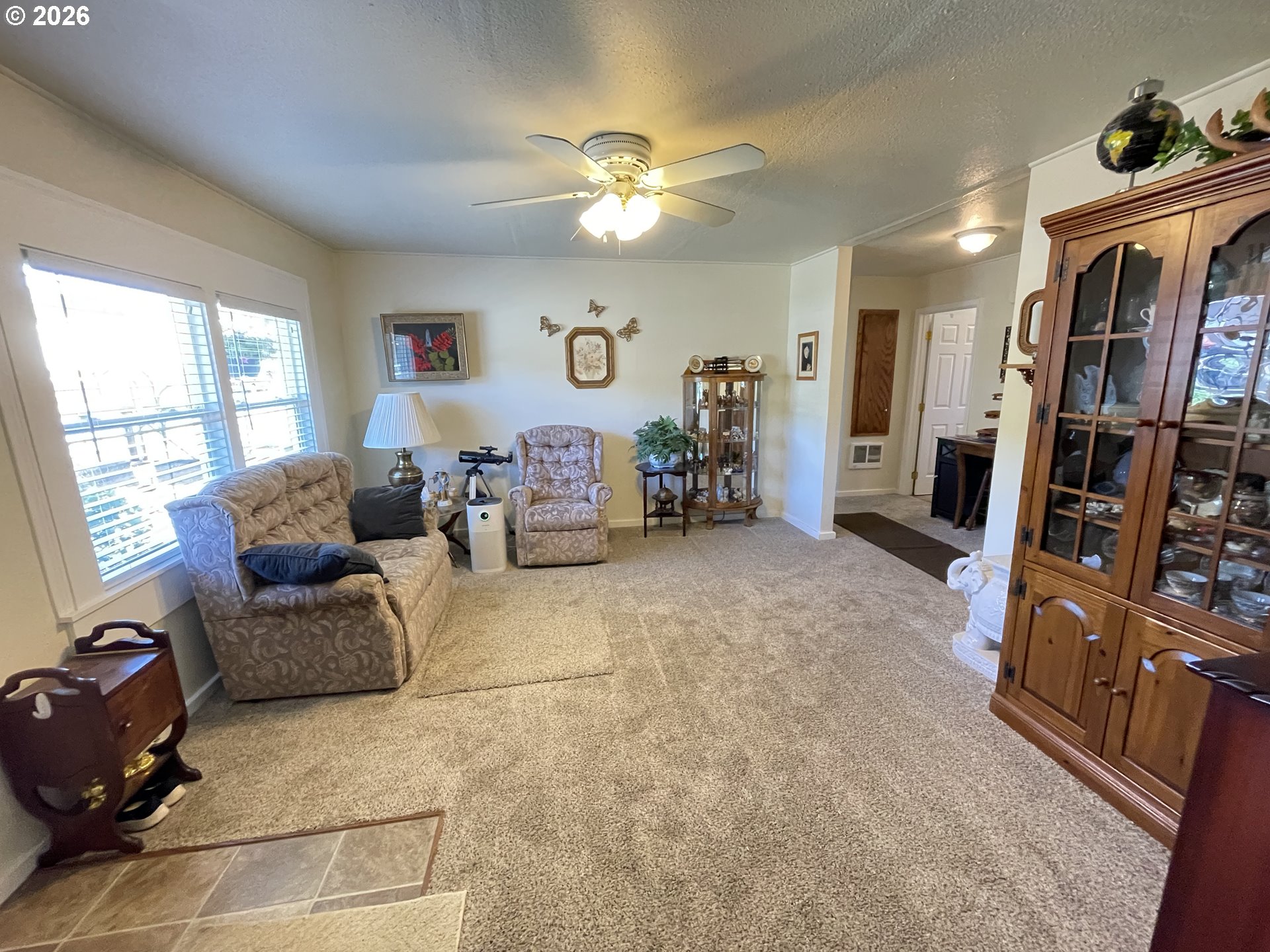 Residential in Oakridge 3