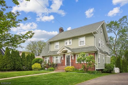 29 Rutgers St, Maplewood, NJ, 07040-2803 | Card Image