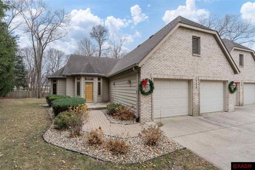 1503 Pleasant View Dr, North Mankato, MN, 56003 | Card Image