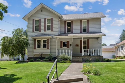 1208 S 7th St, Clinton, IA, 52732-6348 | Card Image