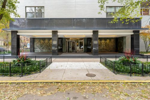 1904-1445 N State Pkwy, Chicago, IL, 60610-8509 | Card Image