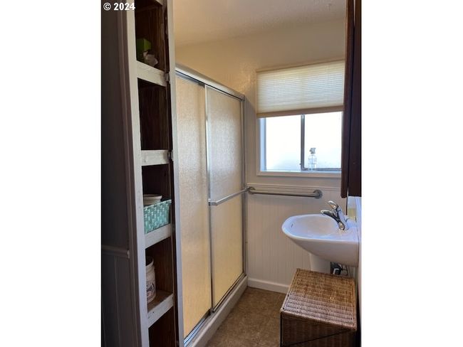 46791 Winfrey Rd, House other with 4 bedrooms, 1 bathrooms and 2 parking in Westfir OR | Image 20