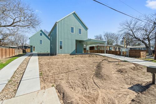 2912 Pecan Springs Rd, Austin, TX, 78723-4631 | Card Image