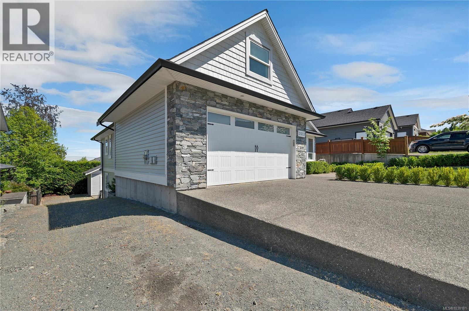 Residential in Campbell River 3