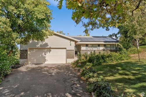 2273 Snoqualmie Dr, Layton, UT, 84040-7636 | Card Image