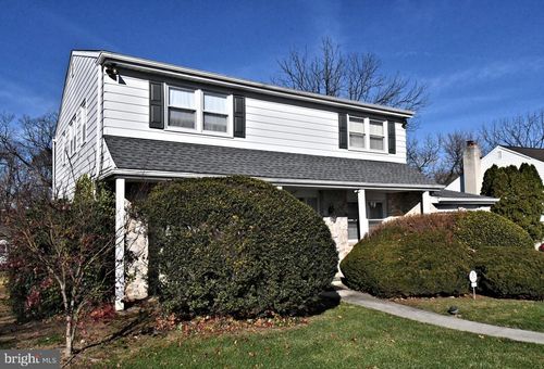 227 Barclay Cir, Cheltenham, PA, 19012-1001 | Card Image