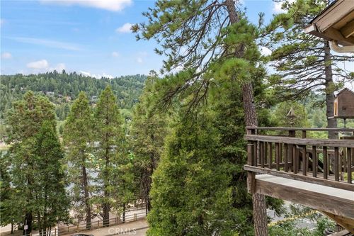 24259 Zurich Dr, Crestline, CA, 92325-9201 | Card Image