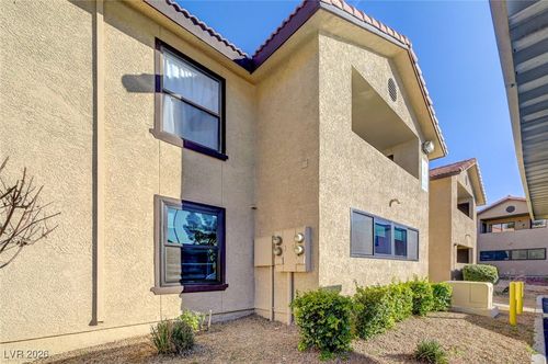 2035-2451 N Rainbow Blvd, Las Vegas, NV, 89108-4502 | Card Image