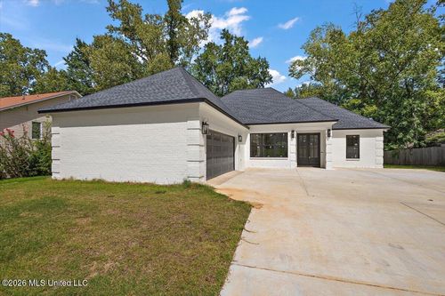 304 Millcreek Drive, Brandon, MS, 39047 | Card Image