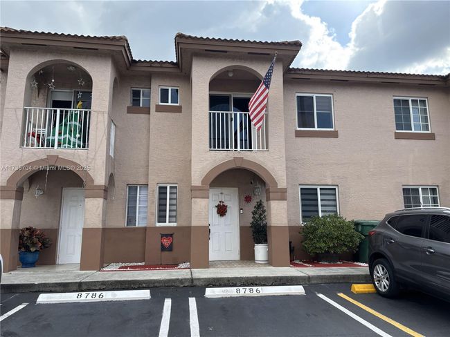 8786 - 8786 Nw 107 Th Ter, Townhouse with 3 bedrooms, 2 bathrooms and null parking in Hialeah Gardens FL | Image 17