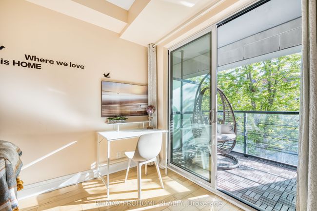 213 - 21 Clairtrell Rd, Condo with 2 bedrooms, 2 bathrooms and 1 parking in Toronto ON | Image 19