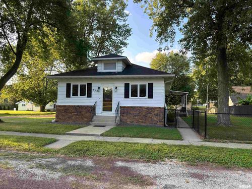 233 W South St, Divernon, IL, 62530-2075 | Card Image