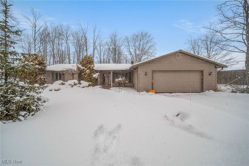 12430 Butternut Road, Chardon, OH, 44024 | Card Image