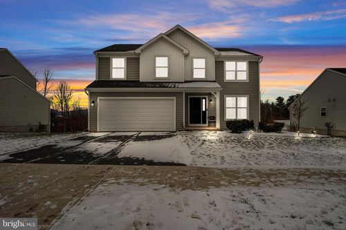 384 Old Ivy Dr, BELLEFONTE, PA, 16823-8003 | Card Image