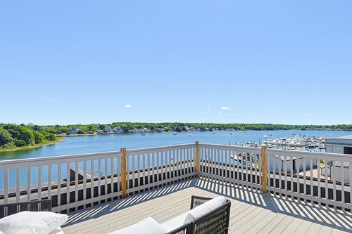 35-45 Main St, Wareham, MA, 02571 | Card Image