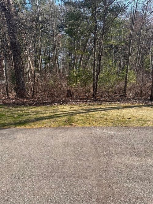 unit-2-1600 Skyline Dr, Lowell, MA, 01854-1464 | Card Image