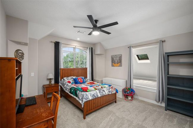 29518 Timber Trail St, House other with 5 bedrooms, 4 bathrooms and 2 parking in Spring TX | Image 37