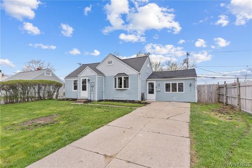 17 Violet Ave, Amherst, NY, 14226-2207 | Card Image