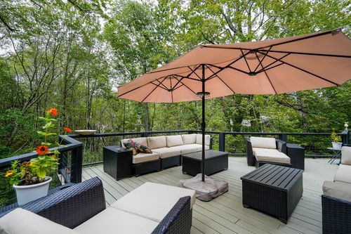 695 Whiteside Mountain Rd, Highlands, NC, 28741-7362 | Card Image