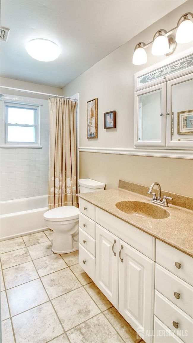 20 Mast Rd, House other with 3 bedrooms, 2 bathrooms and null parking in Hopatcong NJ | Image 12