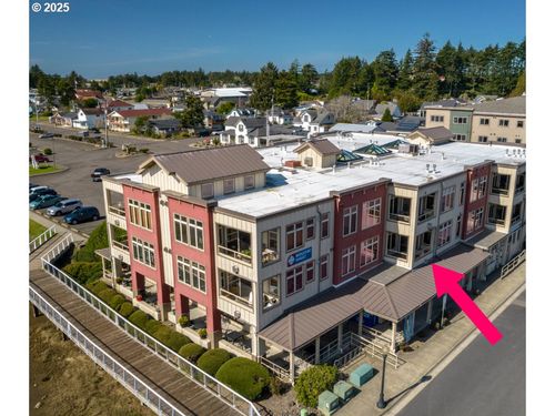 unit-204-75 Harbor St, Florence, OR, 97439-4502 | Card Image