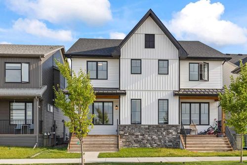 311 Union Ave Se, Calgary, AB, T3M3R8 | Card Image
