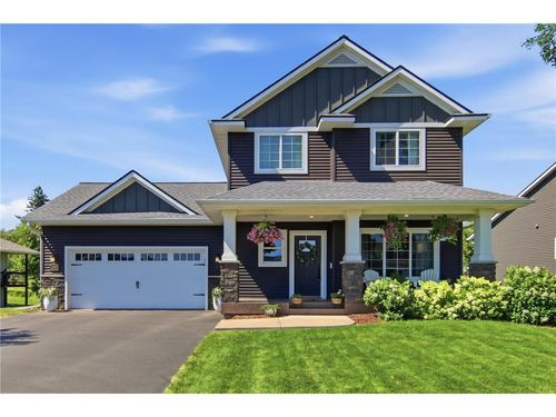 2292 Saint Andrews Dr, Altoona, WI, 54720-2241 | Card Image