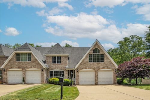 152 Saint Ives Way, Zelienople, PA, 16063-2726 | Card Image