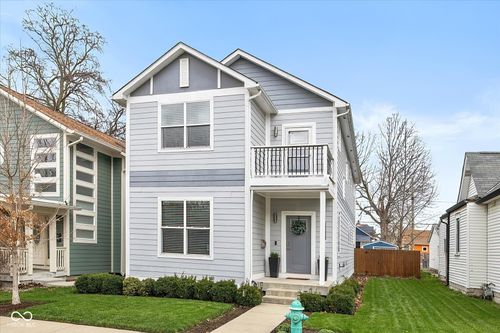 812 E Minnesota St, Indianapolis, IN, 46203-3953 | Card Image