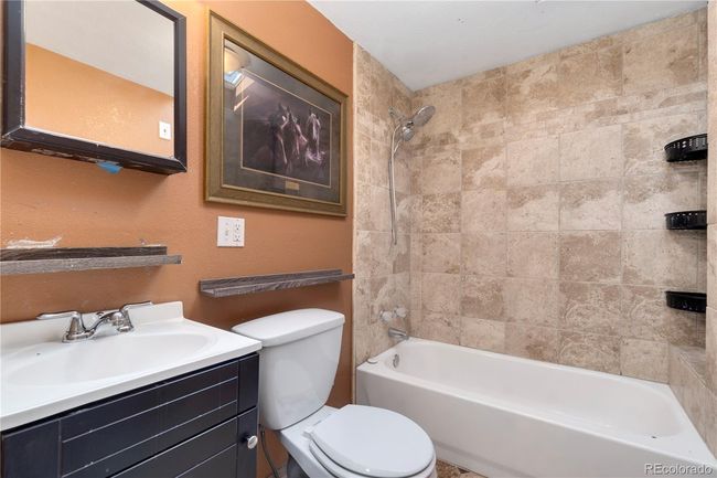 Second Floor full bath | Image 20