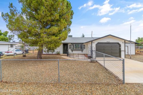 3663 N Sharon Dr, Prescott Valley, AZ, 86314-8241 | Card Image