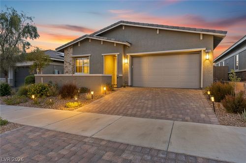 335 Silva Pl, Henderson, NV, 89011-5737 | Card Image