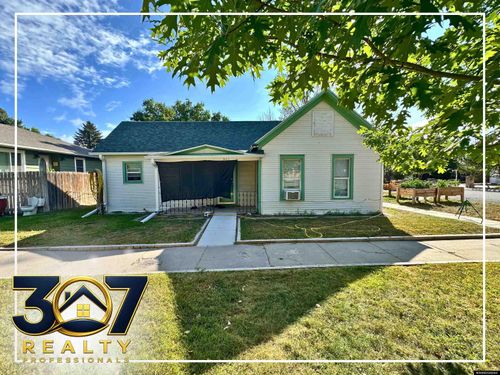 201 Leiter Ave, Lingle, WY, 82223-5045 | Card Image