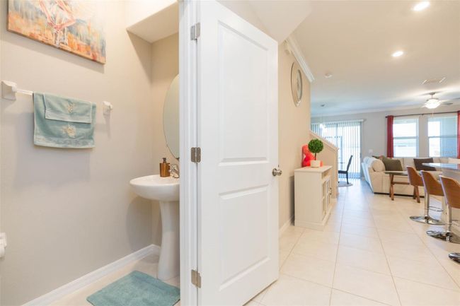 31915 Blue Passing Loop, Townhouse with 3 bedrooms, 2 bathrooms and null parking in Wesley Chapel FL | Image 5