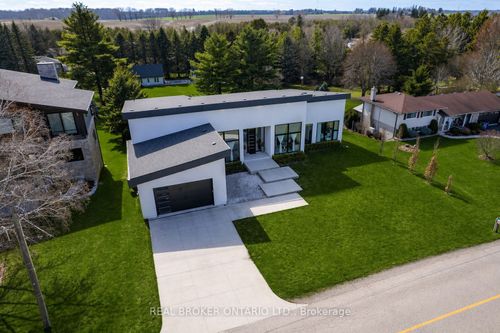 1448 Mannheim Rd, Petersburg, ON, N0B2H0 | Card Image