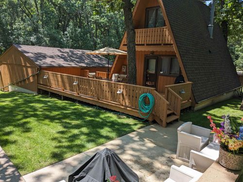 2202 Iowa Ave, Milford, IA, 51351-7228 | Card Image