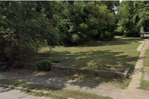 419 Gilmer Ave Nw, Roanoke, VA, 24016-1823 | Card Image